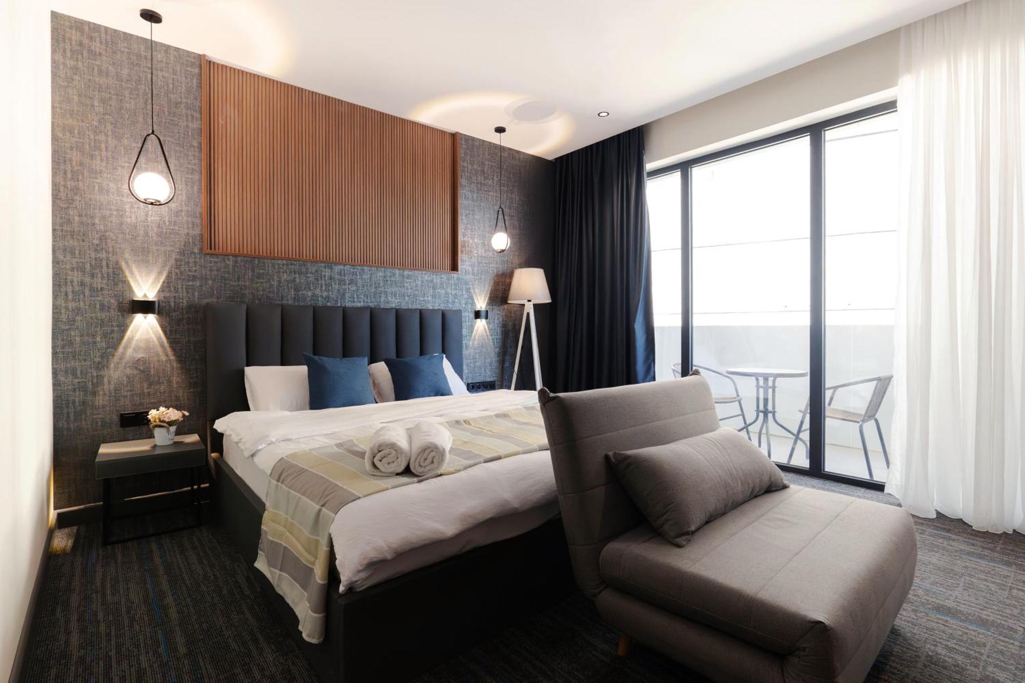 Nova Luxe Hotel & Residences 巴统 外观 照片