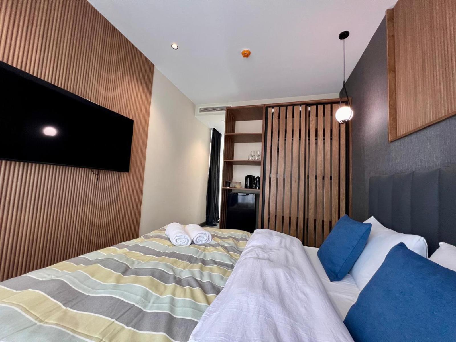 Nova Luxe Hotel & Residences 巴统 外观 照片