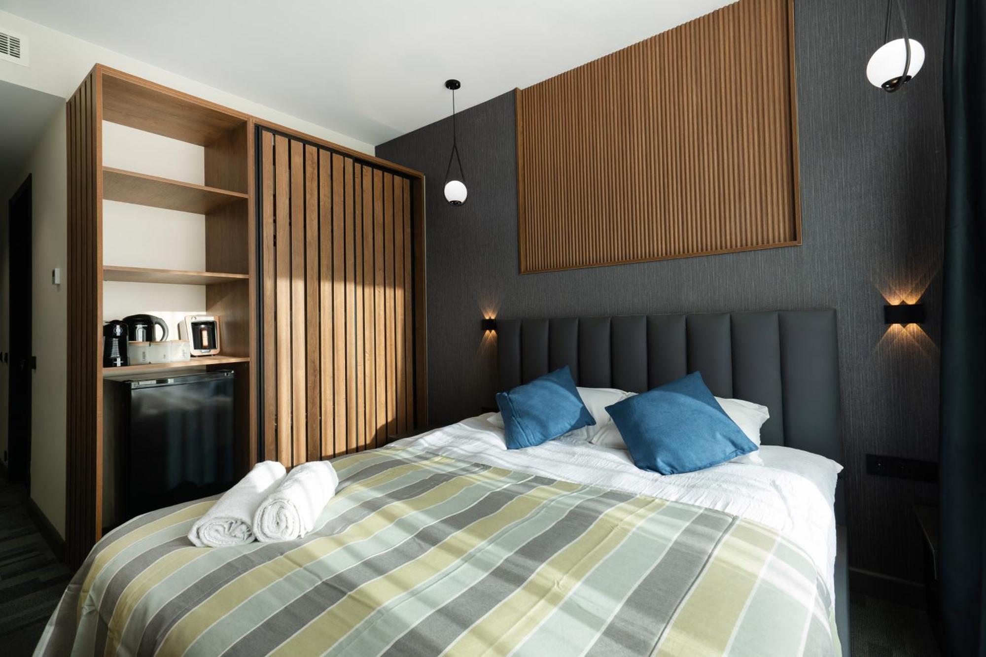 Nova Luxe Hotel & Residences 巴统 外观 照片